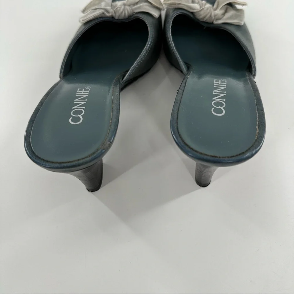 Connie heels size 6 metallic blue faux leather box slip on mule wedges 90s Y2k